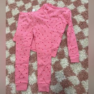 NWOT Carters Pink With Red Hearts Long Sleeve And Pants Pj Set